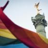 Regenbogenflagge in Paris: Die Home-Ehe ist jetzt offiziell erlaubt.