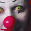 Ein Clown verstümmelt im Roman „Es“ (Stephen King) Kinder. Dieser Killerclown war auf einer Comicmesse anzutreffen, doch auch in der Realität sind beängstigende Clowns unterwegs.