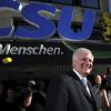 Ob er immer noch lacht? Aktuell liegt die CSU mit Horst Seehofer in Bayern nur noch bei 41 Prozent, so eine Umfrage.