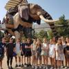 Der überdimensionierte, bewegliche Elefant aus Metall ist die Besucherattraktion in Nantes.