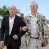 Filmfestival: Bruce Willis und Bill Murray Arm in Arm in Cannes. 