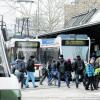 Am Königsplatz herrscht Hochbetrieb. Durch die Linie sechs ist dort noch mehr Verkehr. Die SPD beklagt, dass Oberbürgermeister Gribl im Jahr 2007 einen frühzeitigen Umbau gebremst habe, Fotos: Silvio Wyszengrad