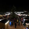 Ein Anziehungspunkt für rund 10.000 Besucherinnen und Besucher ist jedes Jahr am dritten Adventswochenende der Weihnachtsmarkt im Wirtschaftshof der Klosterabtei Oberschönenfeld.