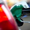 Der ADAC rechnet in den kommenden Wochen wieder mit steigenden Preisen für Benzin und Diesel.