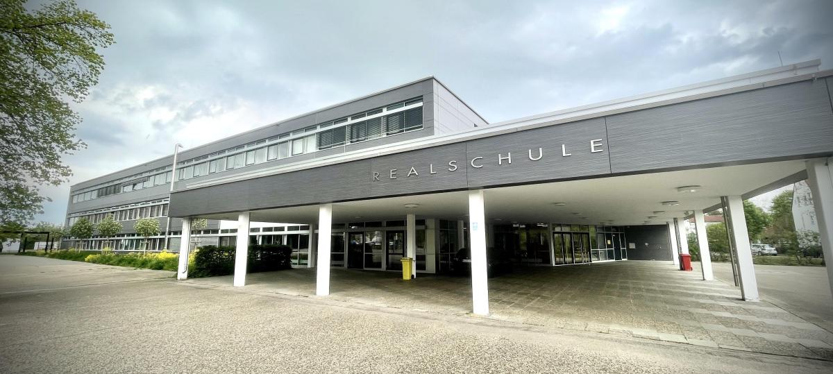 Wird es im geplanten Pfuhler Realschulanbau zu heiß?