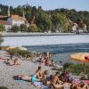 Der Lechstrand unterhalb des Lechwehrs in Landsberg.