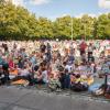 Bei der Demonstration vor der Sporthalle am Wittelsbacher Park waren am vergangenen Wochenende weit über 1000 Teilnehmer. 