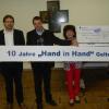 Das Bürgerforum spendet 250 Euro an die Nachbarschaftshilfe „Hand in Hand“. Anton Grabler übergibt die Spende an Pfarrer Thomas Wagner, Brigitte Zeißner und Ottmar Hehn (von links).  

