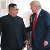 Ausgewählt höflich und herzlich gingen der US-Präsident Donald Trump und der nordkoreanische Diktator Kim Jong Un beim Gipfeltreffen in Singapur miteinander um.