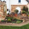 Ein Garten nach italienischem Vorbild: Ein Toskana-Garten holt den Süden nach Deutschland. Welche Pflanzen dazu passen und Ideen für ihren Garten gibt es hier.