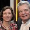 Auch Joachim Gaucks Tochter lauschte seinen Worten: Gesine Lange. Foto: David Ebener dpa