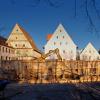 Nur noch Holzböcke stützen die Stadtmauer, der Müllerstadel wurde abgerissen. 