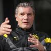 Michael Zorc hat Berichte zurückgewiesen, wonach die Entscheidung über einen Abgang von Mario Götze aus Dortmund bereits gefallen sei.