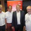 Bürgermeister-Kandidat und Unterstützer: (von links) Sascha Kenzler (UBV), Markus Wasserle (SPD), Thomas Salzberger und Meinrad Mayrock (CSU).  	