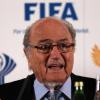 Für FIFA-Präsident Joseph Blatter sollte die EM in nur einem Land ausgetragen werden. Foto: Anatoly Maltsew dpa