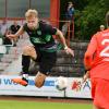 Mit der für ihn typischen Pose erzielte Laurin Völlmerk im Heimspiel gegen den Kirchheimer SC sein erstes Bayernliga-Tor. Davon will er möglichst viele für den FC Gundelfingen folgen lassen. Foto: Walter Brugger