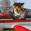 Die Luftbeobachter der „Luftrettungsstaffel Bayern“ starten auch aus Illertissen. Unser Bild zeigt vorne Pilot Philipp von Criegern.