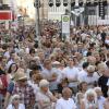 Gute Stimmung in der Augsburger Innenstadt: Rund 150.000 Besucher wurden bei den Sommernächten 2019 gezählt.