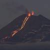 Chile hat mehrere aktive Vulkane. Als gefährlichster gilt der Llaima. 2008 wurden 54 Touristen von seiner Lawa eingeschlossen und mussten in einer spektakulären Aktion gerettet werden.