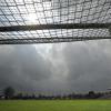 Ein äußerst spannender Sonne-Wolken-Mix begleitet die heimischen Fußballer in den Herbst. 	<b>Symbolfoto: Bernhard Weizenegger</b>
