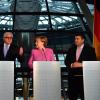 Bundespräsidenten-Kandidat Frank-Walter Steinmeier mit CSU-Chef Horst Seehofer und Kanzlerin Angela Merkel: „Meine Freude auf die Aufgabe ist groß.“ 