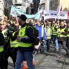 Verdi macht Kundgebung am Streiktag. Zuvor Demos Willy-Brandt-Platz und Kälberhalle in Richtung Rathaus                                          