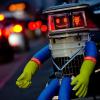 Der Roboter hitchBOT fuhr per Anhalter bereits durch Deutschland. Jetzt wurde er in den USA von Unbekannten zerstört.