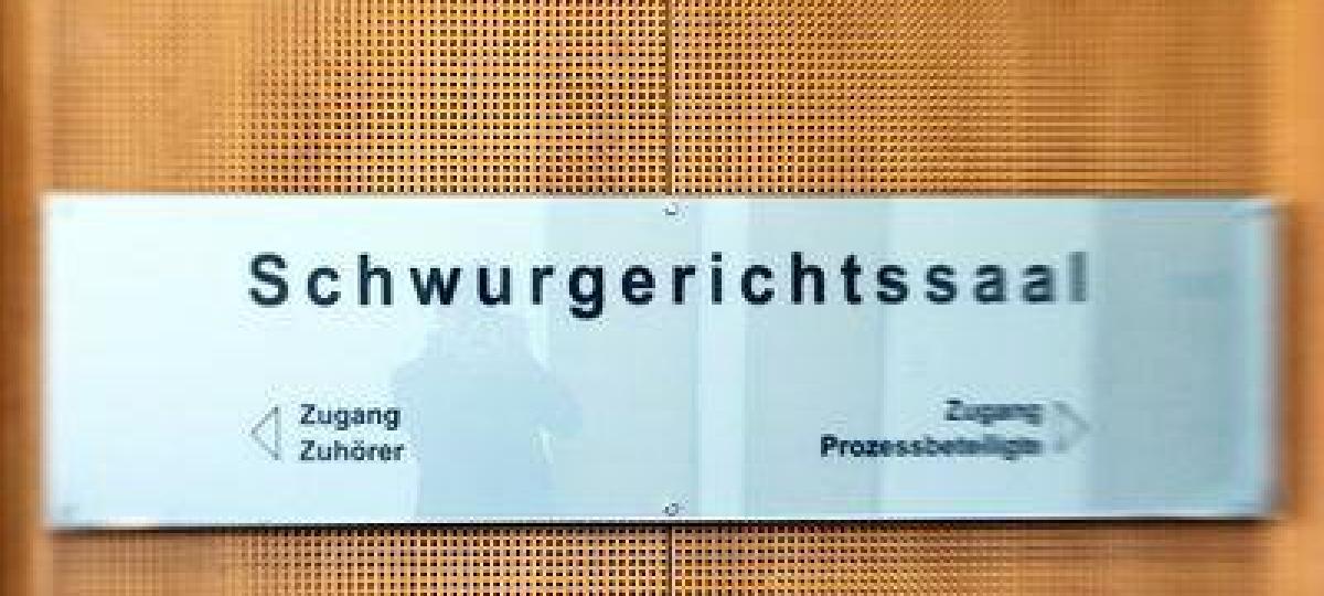 Totschlag in der Silvesternacht: Verdächtiger muss sich vor dem Schwurgericht verantworten