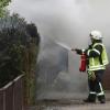 Einen Heckenbrand hat am Freitag die Feuerwehr in Griesbeckerzell (Stadt Aichach) gelöscht. 