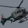 Die Polizei suchte gestern Morgen mit einem Hubschrauber entlang der Iller nach zwei Räubern, die in Dietenheim eine Spielothek an der Gießenstraße überfallen haben.