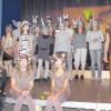 Musicalabend in der Anton-Jaumann-Realschule Wemding; hier mehrere fünfte Klassen mit dem „König der Löwen“. 