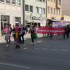 Rund 100 Personen nahmen an der Augsburger Demonstration anlässlich des internationalen "Housing Action Day" teil.