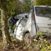 Völlig demoliert war der Wagen einer 45-jährigen Autofahrerin nach dem Unfall. 	