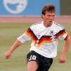 Sommer 1990: Der Mittelfranke Lothar Matthäus führt die DFB-Elf während der Weltmeisterschaft als Kapitän aufs Feld - und am Ende zum Titel. 