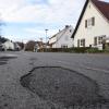 In der Reimlinger Hauptstraße wird ab dem Frühjahr wieder gebaut. Zunächst wird der Kanal saniert, im kommenden Jahr folgt dann der Vollausbau zwischen dem Gasthaus Braun und der Einmündung in die Staatsstraße 2212.