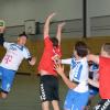 Eine Niederlage wie gegen den TSV Aichach wollen sich die Bobingen Handballer (links Tuvshinbaatar Altantuul) gegen den VfL Günzburg nicht leisten.  	 	