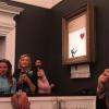 Schredder-Aktion im Auktionshaus: Banksy zerstört sein Werk "Girl with Balloon".