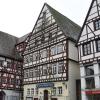 Ein Oettinger Problemkind: Die Krone. Der Stadtrat hat nun eine Studie in Auftrag gegeben, die analysieren soll, für welche Zwecke Hotel und Kronensaal noch umgebaut werden könnten.