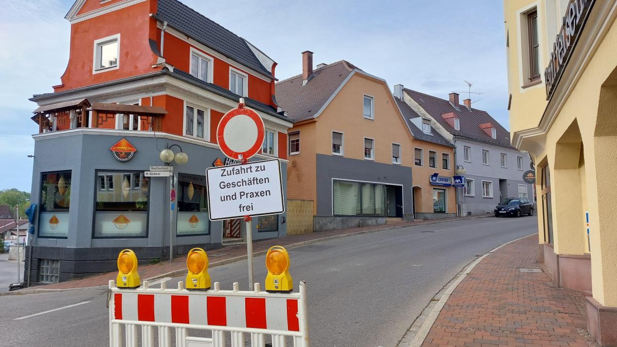 Mering: Sperrung Der Ortsmitte: Zentraler Parkplatz Und Viele Geschäfte ...