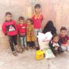 Seit mehr als einem Jahr werden etwa 300 hungernde Familien in den Bergen von Al Mihlaf von der Jemenhilfe mit Lebensmittel-Rationen versorgt.