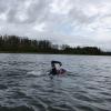 Der Furtwanger Chemieprofessor Andreas Fath beim Probeschwimmen in der Donau bei Günzburg im Mai 2021.