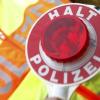 Nächtlicher Einsatz: Die Beamten seien unter anderem wegen des G7-Gipfels und der Flüchtlingskrise überlastet, sagen die Polizeigewerkschaften. 