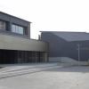 Die Michael-Sommer-Mittelschule in Schrobenhausen ist wegen Überwachungskameras, die auf dem Schulgelände installiert sind, in die Kritik geraten. 
