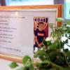 In Nordendorf sind am Wochenende ein 15-Jähriger und ein 16-Jähriger gestorben. In der Meitinger Mittelschule wurde ein Gedenktisch von Mitschülern aufgestellt. 