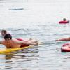 Im Einsatz am Kuhsee: Die Rettungsschwimmer Andreas Franz und Julia Polke von der Wasserwacht sind dort mit ihren Schwimmbrettern unterwegs. 