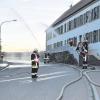 Binnen kurzer Zeit waren die Aktiven der Freiwilligen Feuerwehr Edenhausen vor Ort, um bei einem angenommenen Brand im ehemaligen Schulgebäude in Edenhausen im Rahmen der Inspektion ihre Einsatzfähigkeit zu demonstrieren.  