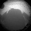 Der Rover "Curiosity" ist erfolgreich auf dem Mars gelandet: hier das erste Foto des Rovers.