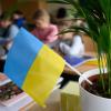 Auch im Unterallgäu besuchen immer mehr Kinder mit Fluchterfahrung – zum Beispiel aus der Ukraine – Schulen und Kitas. Das stellt die Einrichtungen vor enorme Herausforderungen.