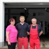 Ein starkes Team bilden Birgitte, Daniel und Robert Merk, die gemeinsam die freie Werkstatt Auto Merk in Attenhausen führen. Ein Handwerksbetrieb, der auf 30 Jahre erfoglreiche Arbeit zurückblicken kann. 