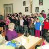 Die kleinen Sänger des Gesangvereins Pusteblume begeisterten mit ihrem Besuch die Senioren in Münsterhausen. Foto: Gesangverein